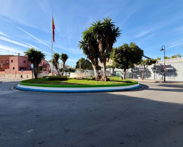 Foto 6de4e062-b394-4822-a14e-10bdf199029c. Doppelhaus mit parking in Centro Mijas