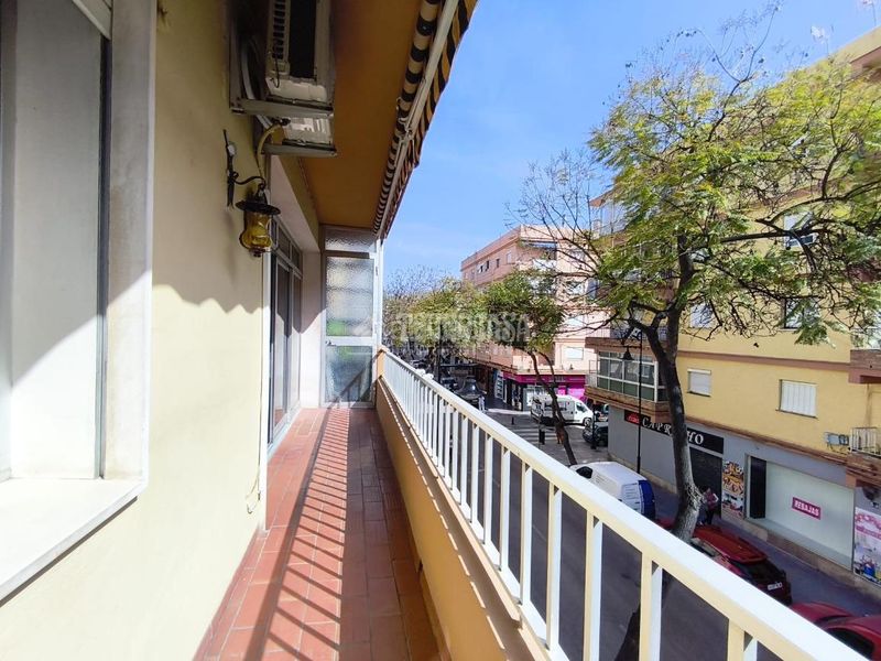 Foto 585ca49f-d2a9-42ad-9791-4b036c0f4ea5. Pis a Centro ciudad Fuengirola