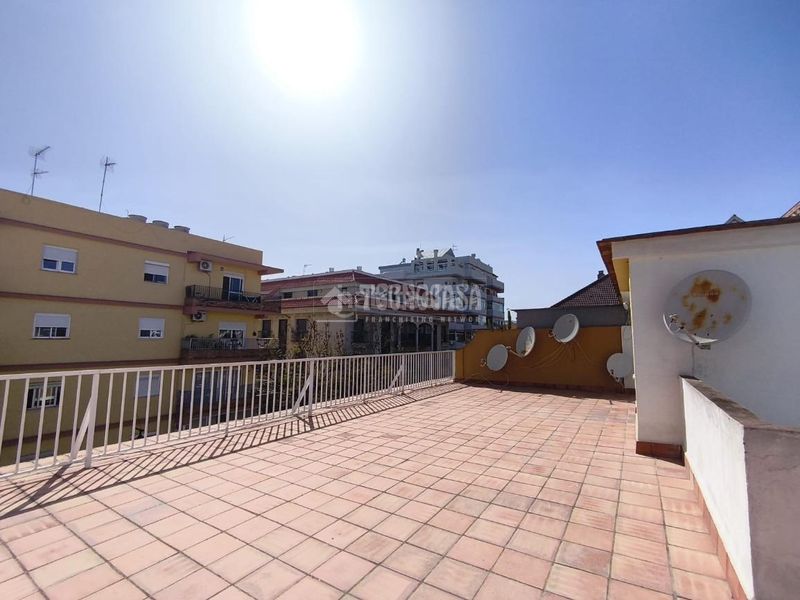 Foto 6cbd0c0c-50f3-44d2-a527-bbca0d20ac5e. Pis a Centro ciudad Fuengirola