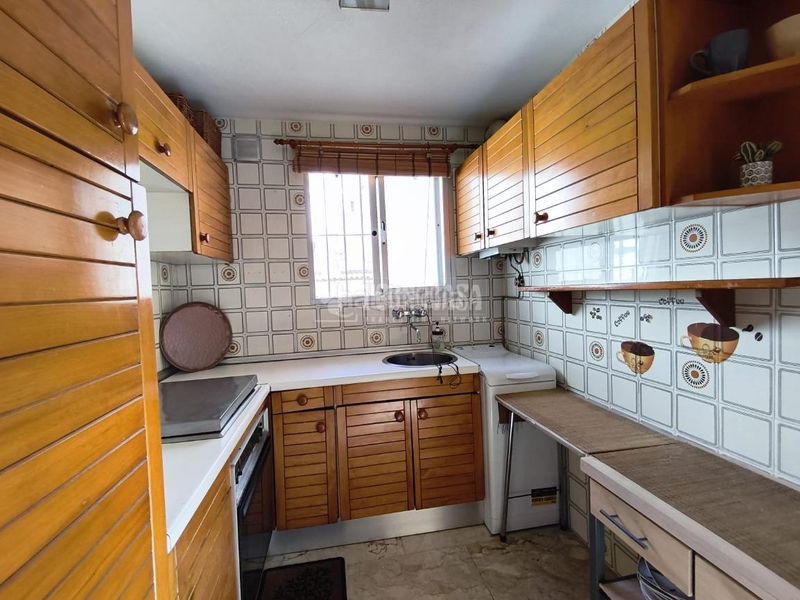 Foto ff6d35bc-94e0-4e09-b18d-5179bb12c45a. Pis a Centro ciudad Fuengirola