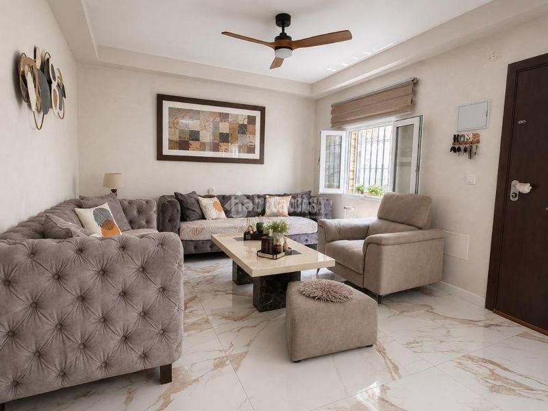 Foto a26f34c8-cce7-441a-8521-e1c0a28761bb. Piso  en venta en Centro Mijas