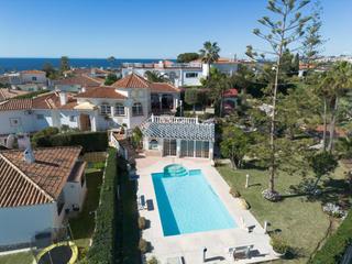 Casa en El Faro de Calaburra - Chaparral. Casa en venta en mijas