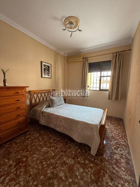 Foto 01c9e366-2d0b-4285-b3b6-67697cf92bfe. Casa pareada casa en venta en Camas
