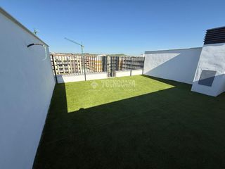Location Attique à Zona Nueva Camas - Marcelino Camacho. Ático en alquiler en camas