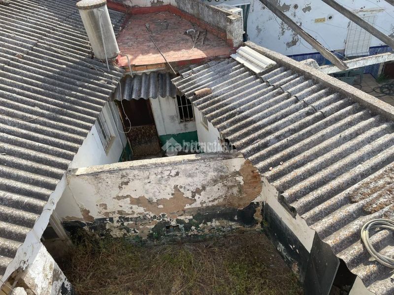Foto 89f52304-ec19-4d5a-8c97-381150138ed9. Casa pareada casa en venta en Santiponce
