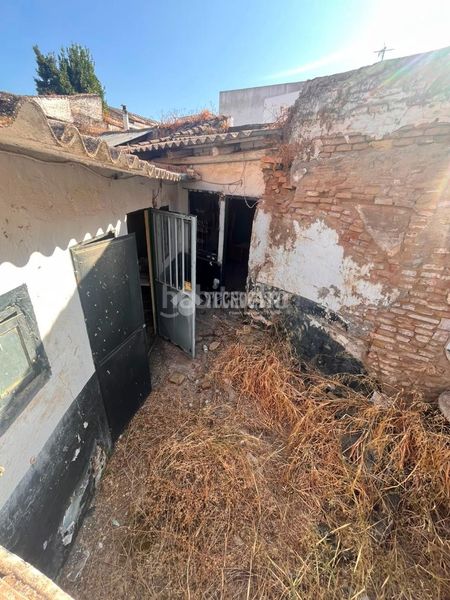 Foto 9fea02b3-d679-4d71-a74a-9119b1166cd1. Casa pareada casa en venta en Santiponce