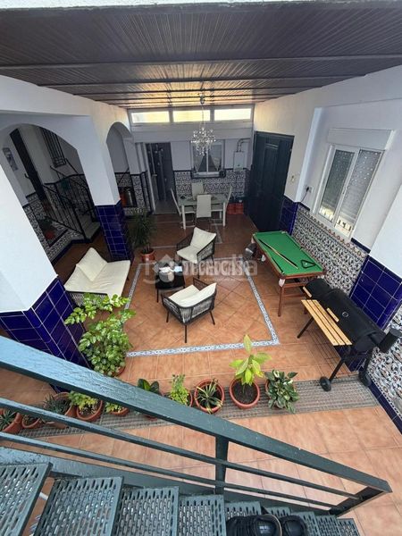 Foto 7a1e110d-9654-4b29-b174-856388cec060. Maison jumelée dans Castilleja de Guzmán