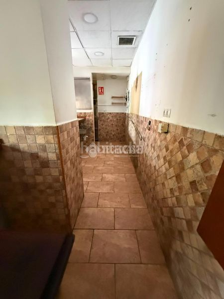 Foto debc4cf5-1571-4894-a1bb-3715b49c99aa. Local comercial a La Pañoleta Camas