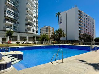 Apartamento en Avenida alay 3. Apartamento con espectaculares vistas al mar en puerto marina.