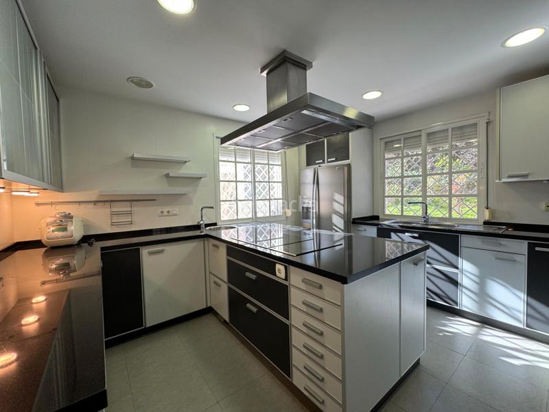 Foto 0c87abb9-3b2f-450b-9bce-0b5152759ad6. Xalet a calle alozaina 137 a Pinos de Alhaurín Alhaurín de la Torre