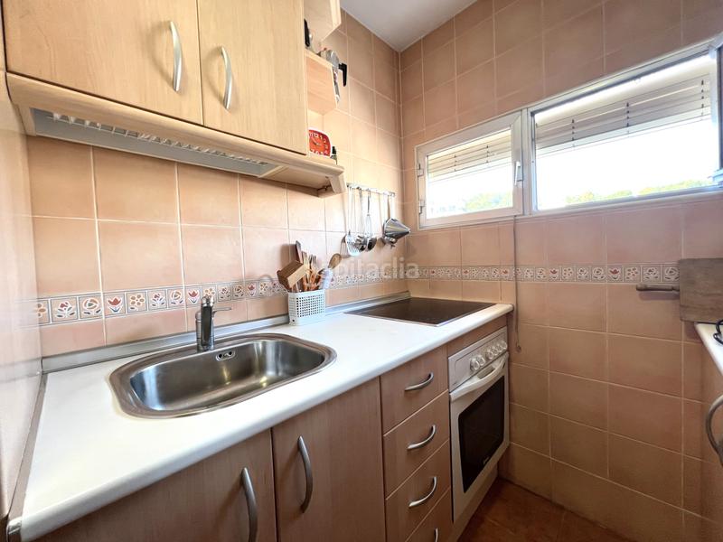 Foto 7d7d48f2-ec50-4ec0-8ceb-86f3ce49de9e. Location appartement dans calle decano pedro navarrete 32 dans Torremolinos
