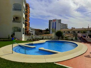 Appartement à Calle salvador allende 42. Tu refugio junto al mar: 2 dormitorios, piscina y parking
