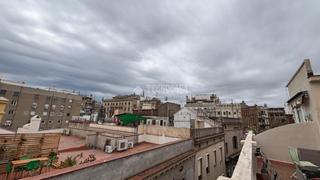 Etagenwohnung in St. Pere - Sta. Caterina - El Born. Piso en venta en barcelona