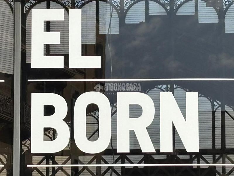 Foto e8b78f7c-870d-44fd-84e9-dcb8e4868e72. Piso  en venta en St. Pere - Sta. Caterina - El Born Barcelona