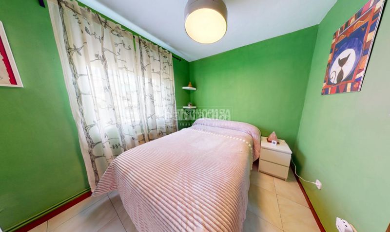 Foto 3ba4c8bd-fdee-4085-b3aa-b78d10994e86. Pis amb calefacció a Vírgenes Leganés