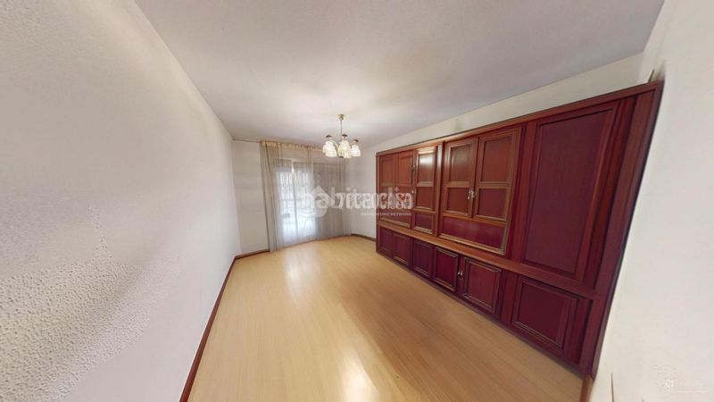 Foto 5e753ac5-a11b-4a7f-ae88-727e7ac29e0d. Pis amb calefacció aparcament a Vírgenes Leganés