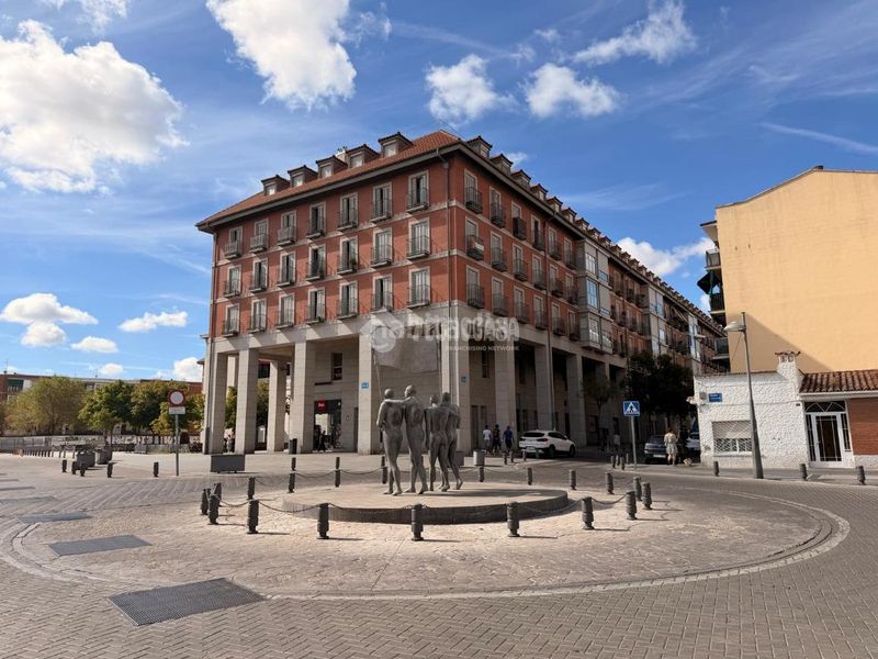 Foto fe62a978-a204-4cdc-b464-2325de66ceb7. Pis amb calefacció aparcament a Vírgenes Leganés