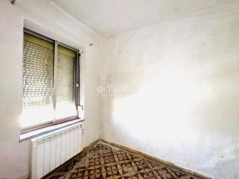 Foto 1fc7f3dd-1764-4dbb-9484-7d83dcbaf68b. Casa pareada casa en venta en Via Romana Segovia