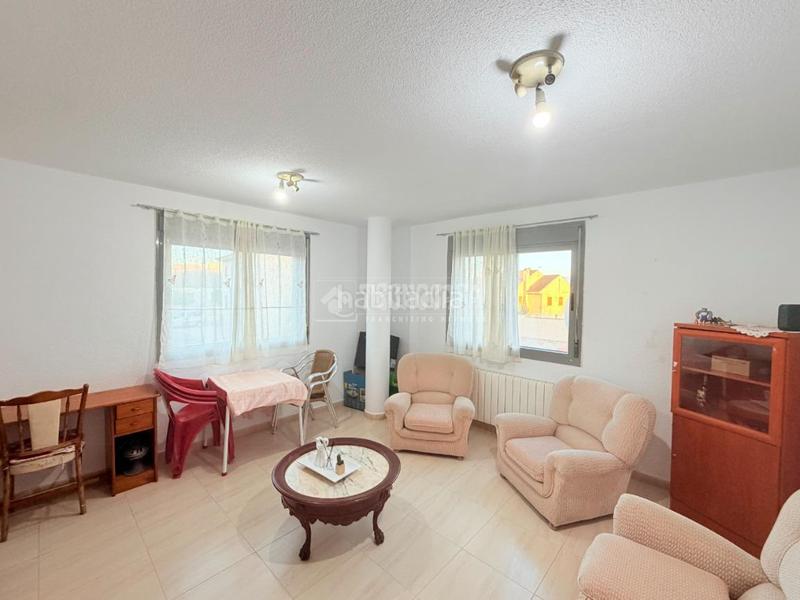 Foto 3f0c8d33-fd37-41dd-b194-2181f7be323b. Pis amb aparcament a Cantimpalos