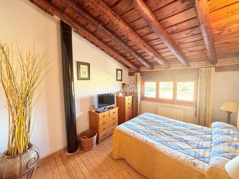 Foto 4a61a27d-4b73-4963-bd9d-ae49e2a36b55. Masía casa rural en venta en Adrada de Pirón