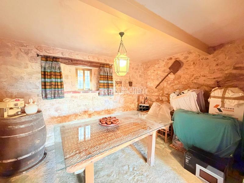 Foto 4bd46263-d6f8-4e47-be18-07f490a7b1c6. Masía casa rural en venta en Adrada de Pirón