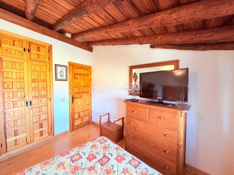 Foto 53e05a61-6b0d-451a-ac1f-d5279f72bf78. Masía casa rural en venta en Adrada de Pirón