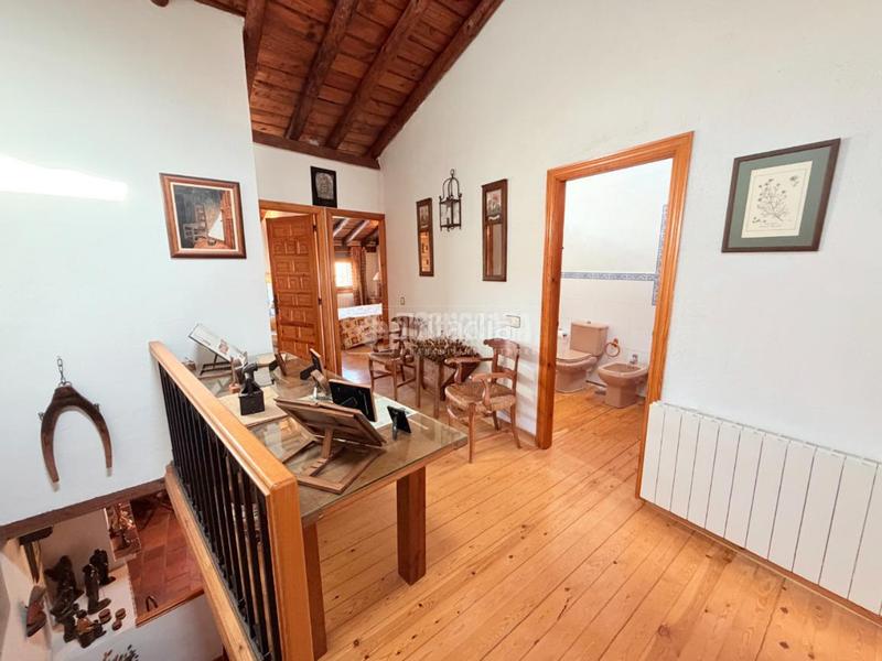 Foto e342bbc0-2d8c-4ee7-88f4-ccc07ef2a83a. Masía casa rural en venta en Adrada de Pirón