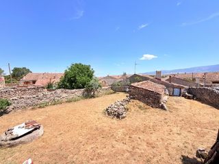 Country house in Santiuste de Pedraza. Casa rural en venta en santiuste de pedraza