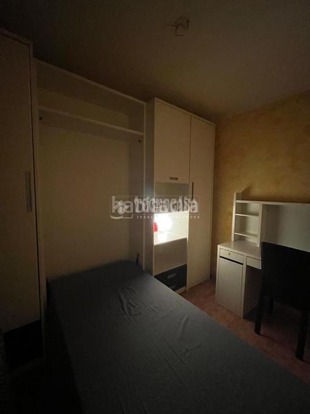 Foto 81995fe3-83d6-41a7-8b6b-3800fa477928. Miete etagenwohnung in Cruz Roja Sevilla