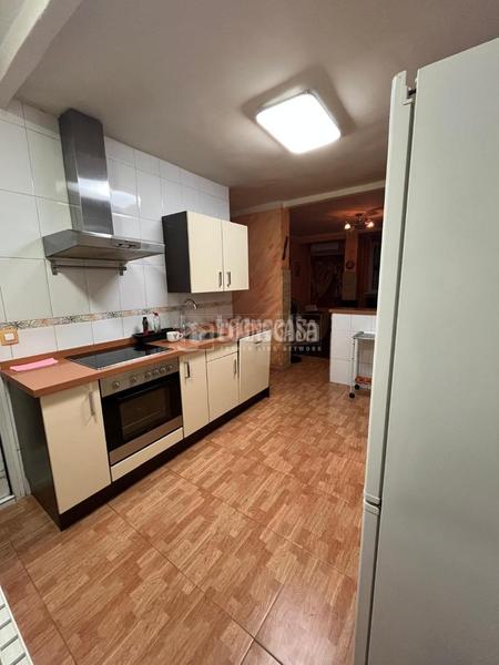 Foto a5294b1c-a669-4770-9ce1-a4972b74e8bd. Miete etagenwohnung in Cruz Roja Sevilla