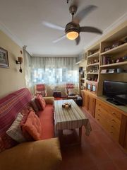 Pis  Calle ntra. sra. de begoña. Piso en venta en sevilla
