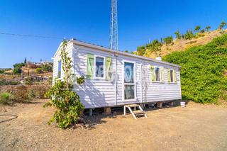 Masia a Camino Viejo de Málaga. Casa rural en venta en vélezmálaga