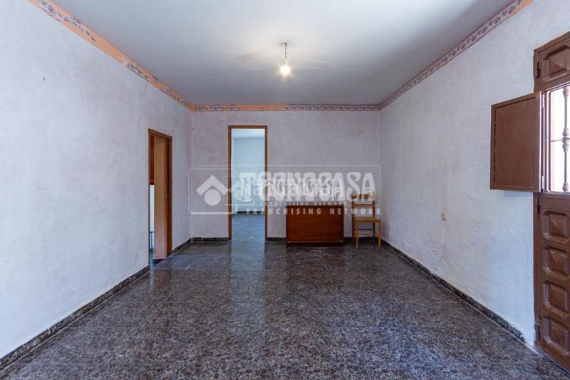 Foto c5cff6fd-df1e-4cea-8ff6-403fa65f8131. Casa  en venta en Canillas de Aceituno