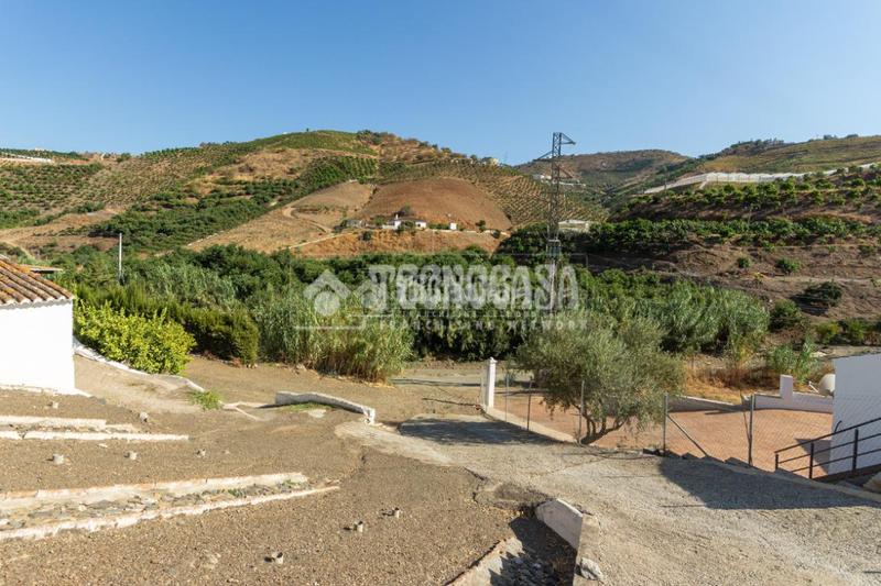 Foto 7fd20a5f-bdd0-44bd-8a91-b6a0c43df306. Casa  en venta en Iznate