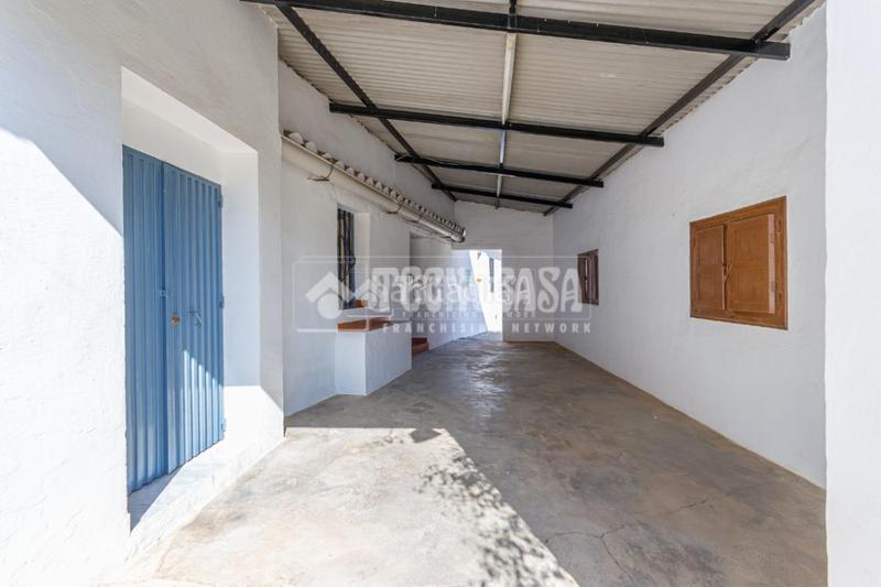 Foto 8f43de2e-e3a8-46ae-b4b4-99e1f900c5a3. Casa  en venta en Iznate