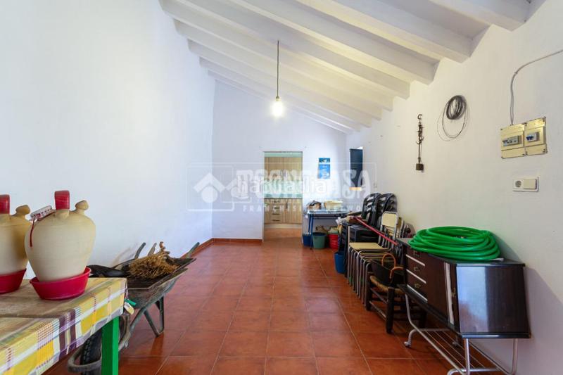 Foto d617b532-e177-43c8-a565-976e8f3cce45. Casa  en venta en Iznate