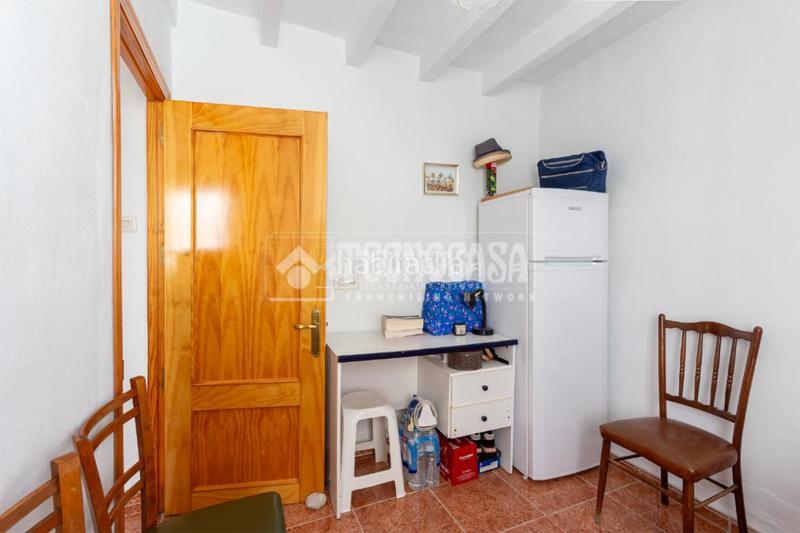 Foto 14ae8c04-c85f-453e-bc08-36d3ac06826e. Casa con parcheggio in Benamocarra