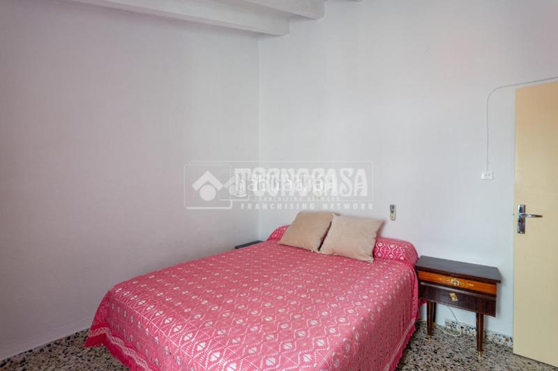 Foto 71702bcc-add1-4292-b36b-9132ed908782. Casa con parcheggio in Benamocarra