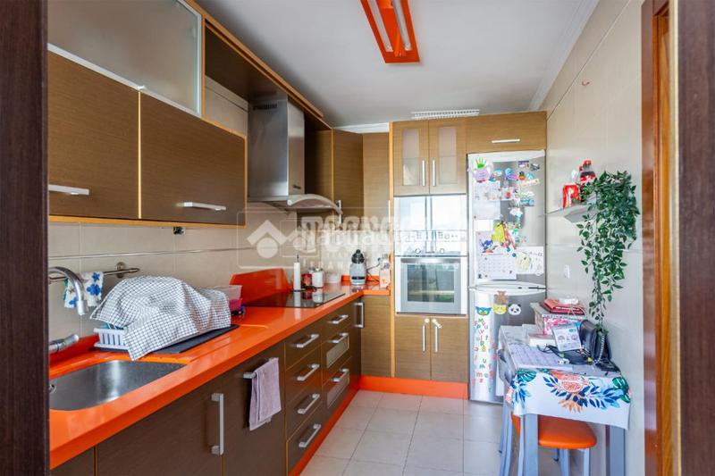 Foto cd62511d-4feb-46cf-8a6a-a440e0bae941. Appartamento con parcheggio in Camino Viejo de Málaga Vélez - Málaga