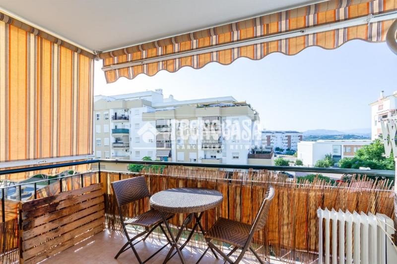 Foto f027d62b-5c41-47bb-8501-05ec0de7f966. Appartamento con parcheggio in Camino Viejo de Málaga Vélez - Málaga