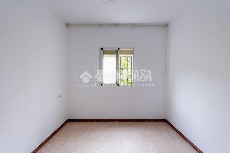 Foto cda364a0-8628-4390-a320-579b7efb18a5. Masia a Cútar