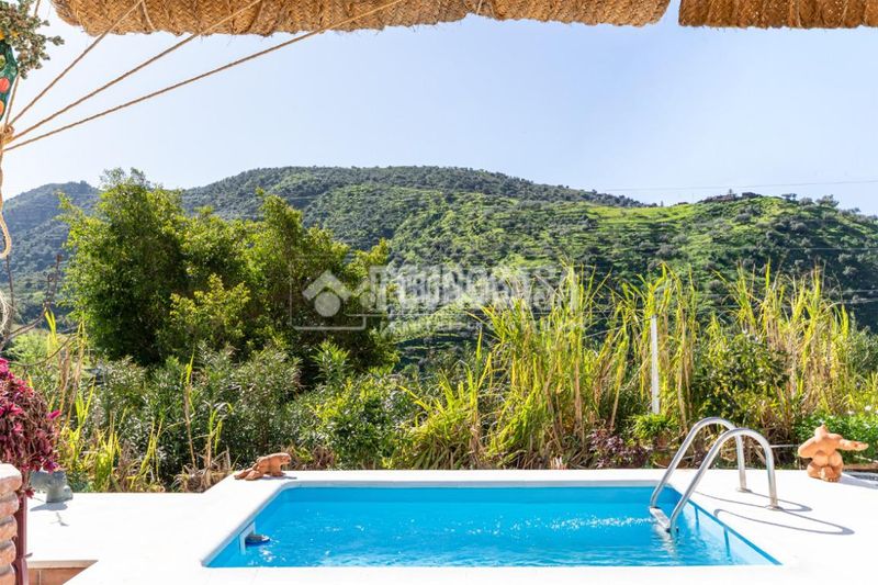 Foto 79a15980-2fc2-4b7f-8a8d-695a277b5472. Masia amb piscina a Campanillas Málaga