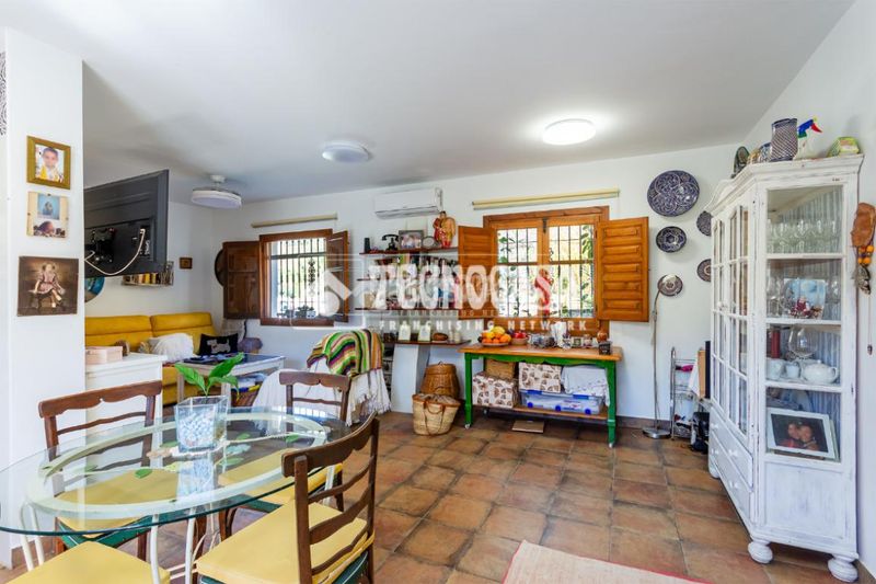 Foto 8986a3f9-445f-4024-b1cd-f8cab0ad0aa0. Masia amb piscina a Campanillas Málaga