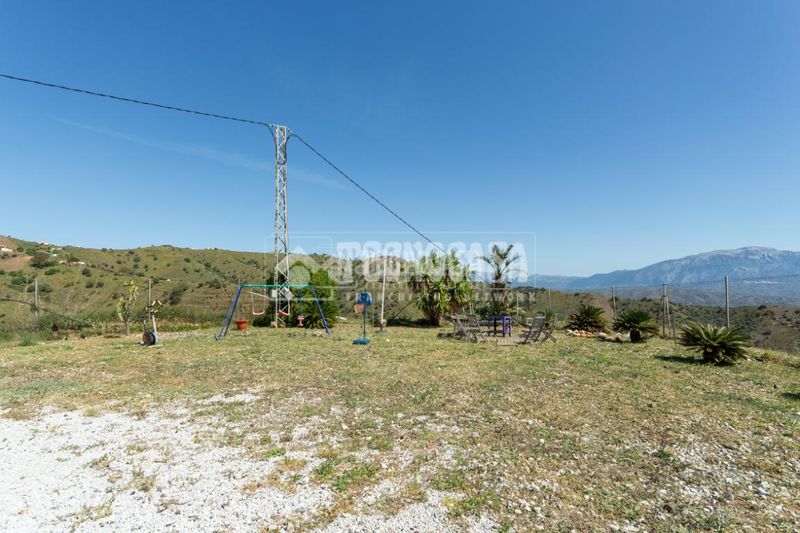 Foto 6bb537b9-ac85-40fa-9538-fac8846b1e93. Masía casa rural en venta en Iznate