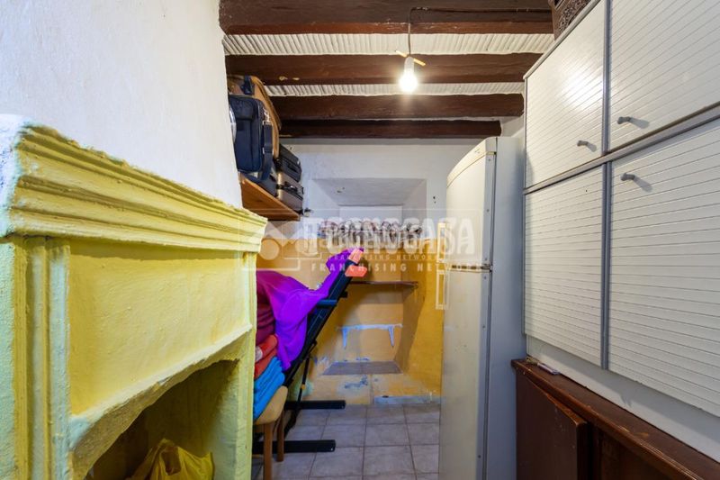 Foto 4199df1e-c58b-4c92-86f6-59c7976e3ffa. Casa  en venta en Cútar