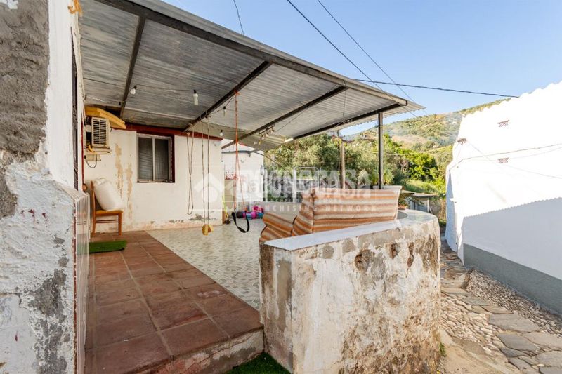 Foto 63b87712-61da-46c2-b5fa-60604f6da680. Casa  en venta en Cútar