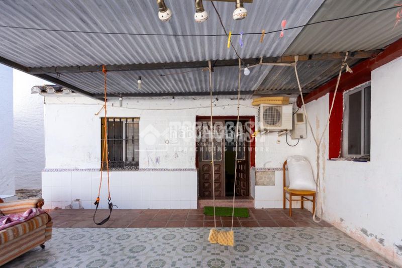 Foto d55bd4ed-6e20-48bb-94f6-ebd50995b11b. Casa  en venta en Cútar