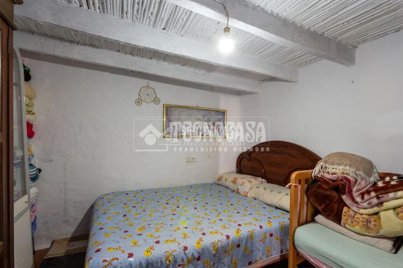 Foto fc210b35-d05f-4098-bdf7-b64888c5062a. Casa  en venta en Cútar