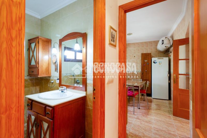 Foto 4ae889e5-f8f8-48ba-81fc-3dc8977f7af0. Pis a Benamargosa