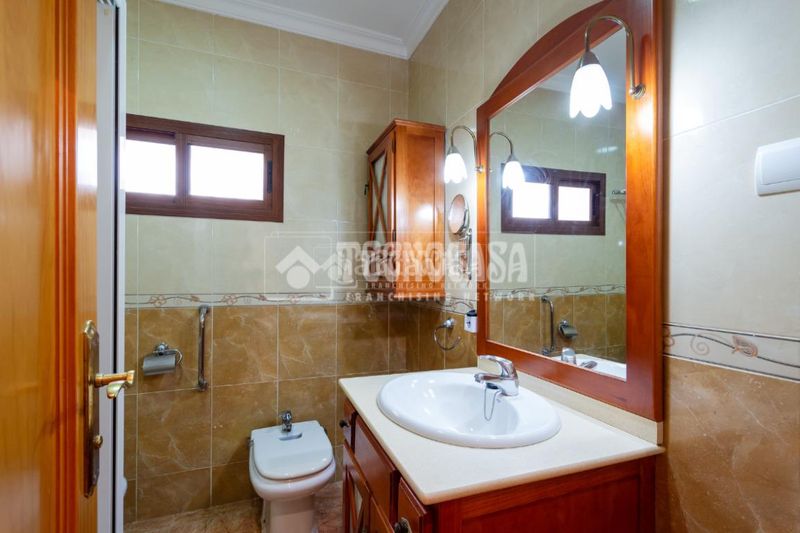 Foto 5f893da0-ba85-48cd-8f43-c42671292b9e. Pis a Benamargosa